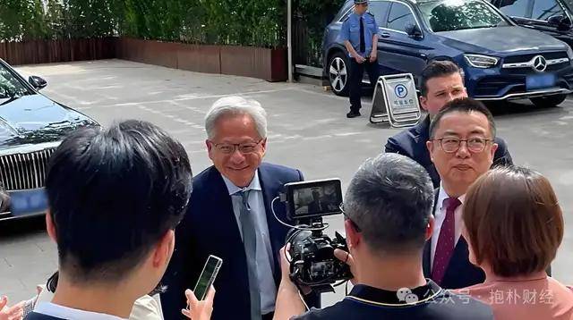 IC外汇平台MT4下载定州政务服务显温情 ：“绿色通道”为民排忧解难